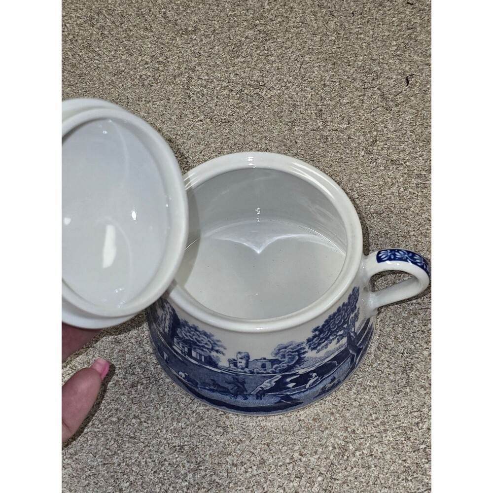 Spode Blue Italian pattern sugar bowl with a lid - Picture 2 of 4
